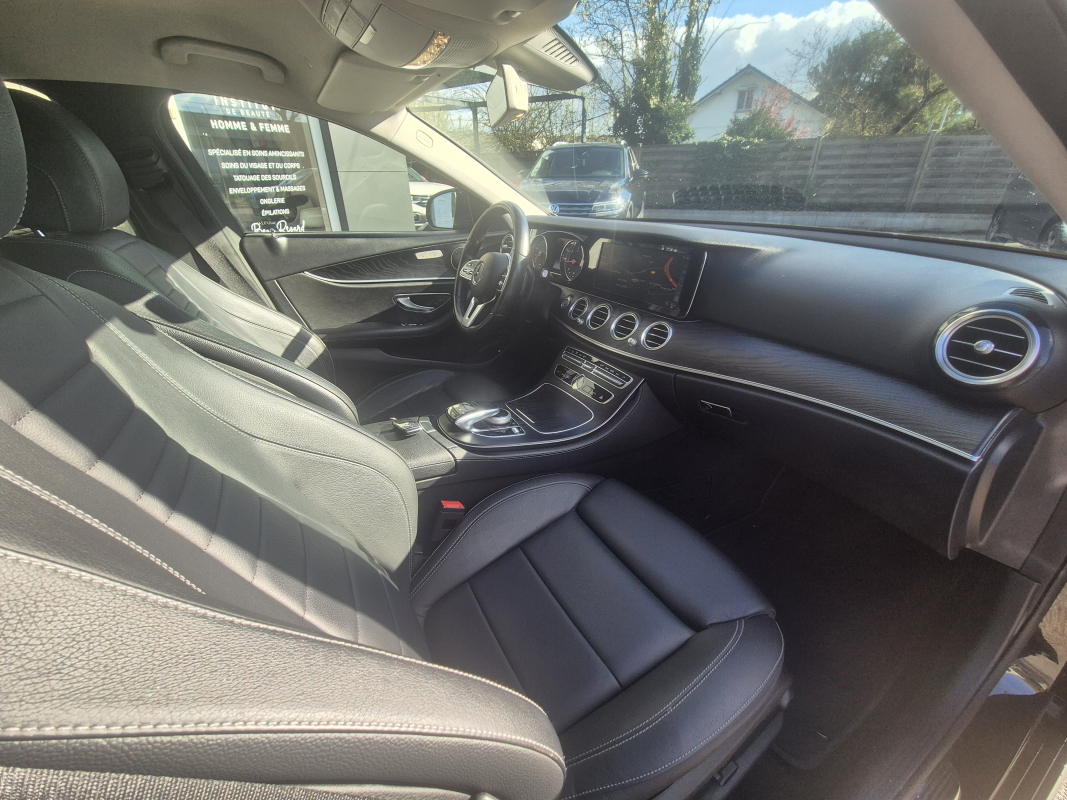 Mercedes Classe E — 13