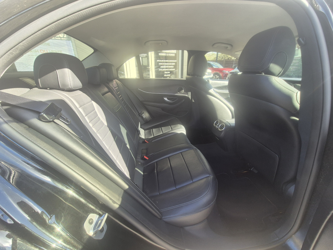 Mercedes Classe E — 16