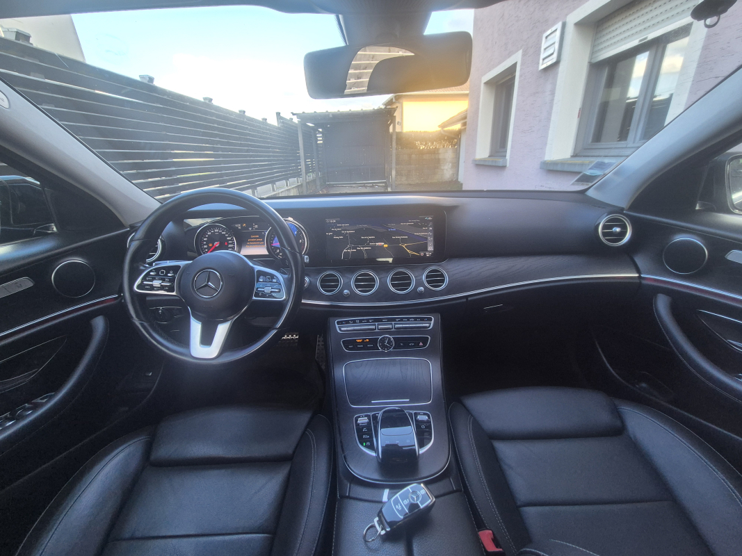 Mercedes Classe E — 12