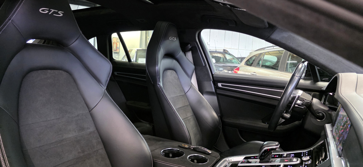 Porsche Panamera — 22