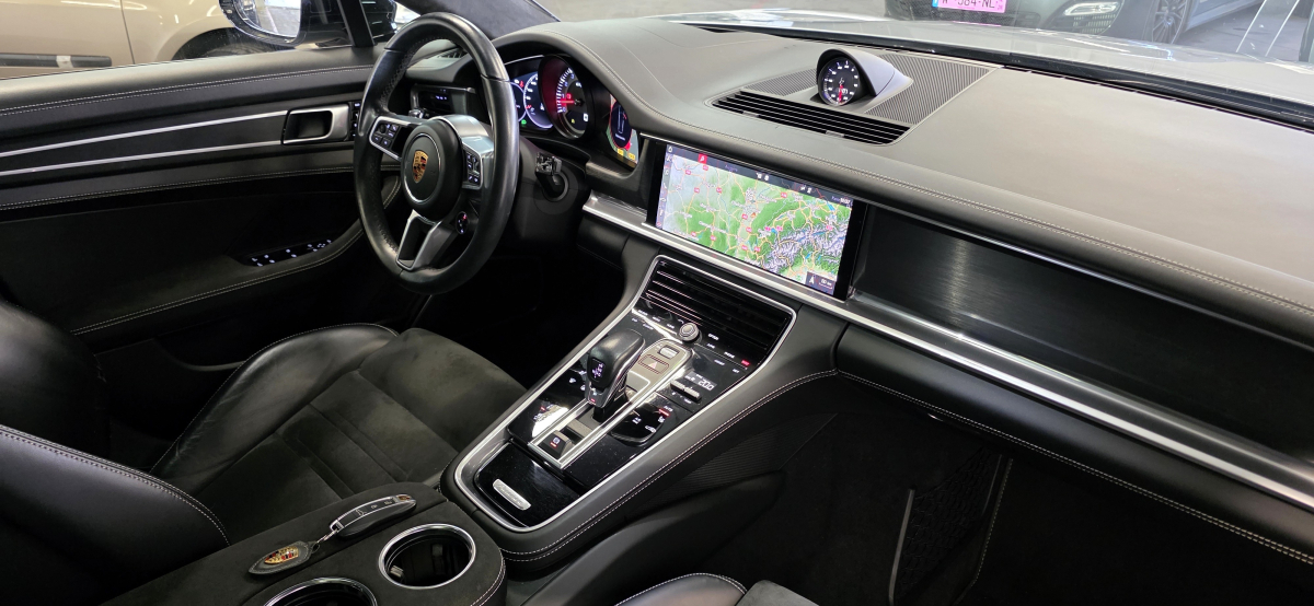 Porsche Panamera — 9