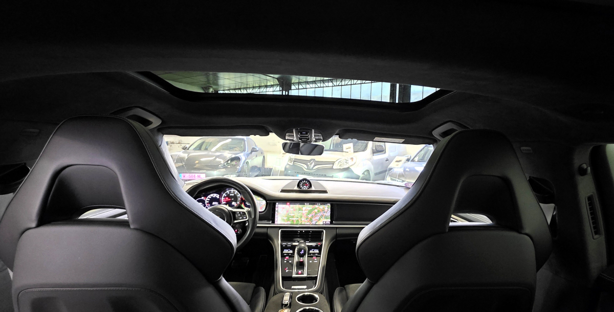 Porsche Panamera — 30