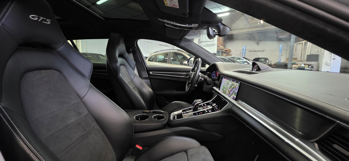 Porsche Panamera — 10