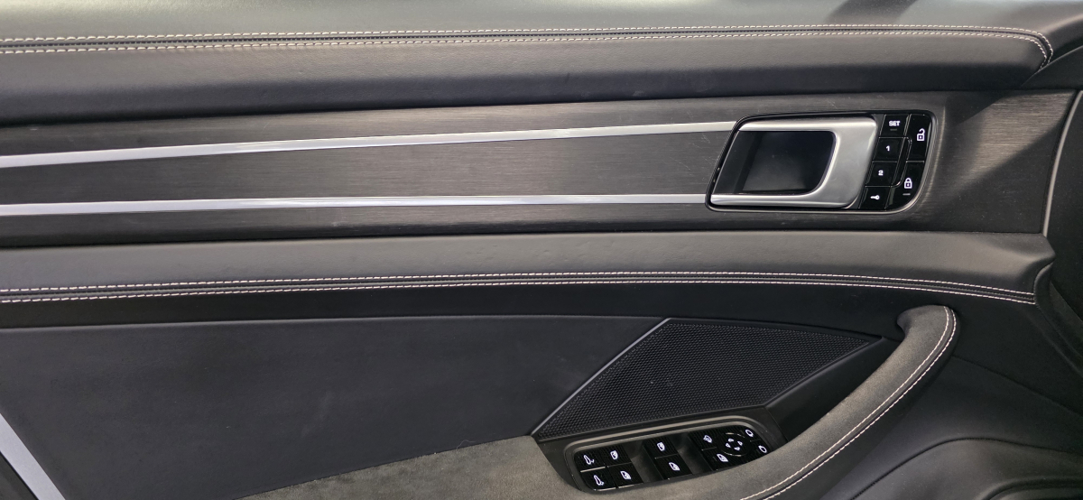 Porsche Panamera — 40