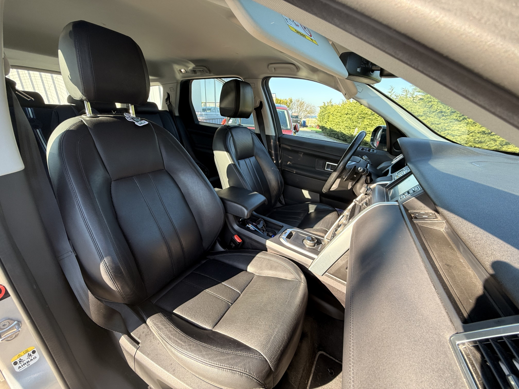 Land Rover Discovery Sport — 10