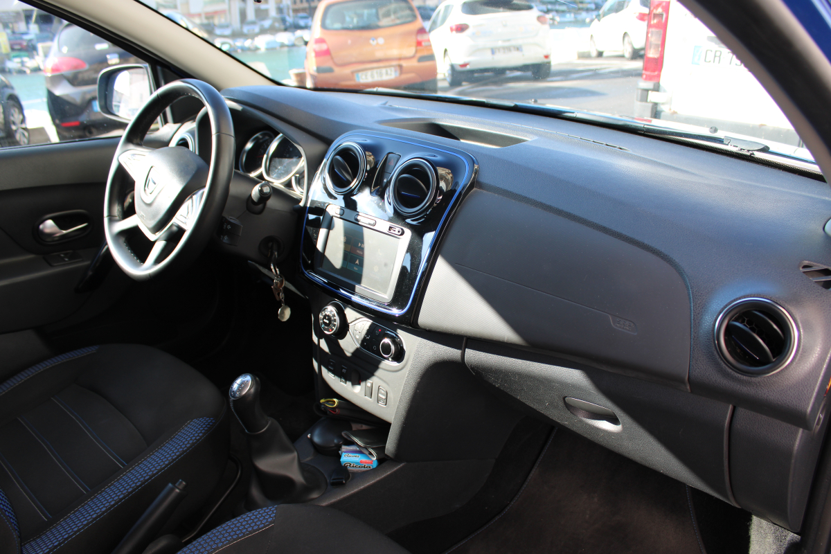 Dacia Logan — 9