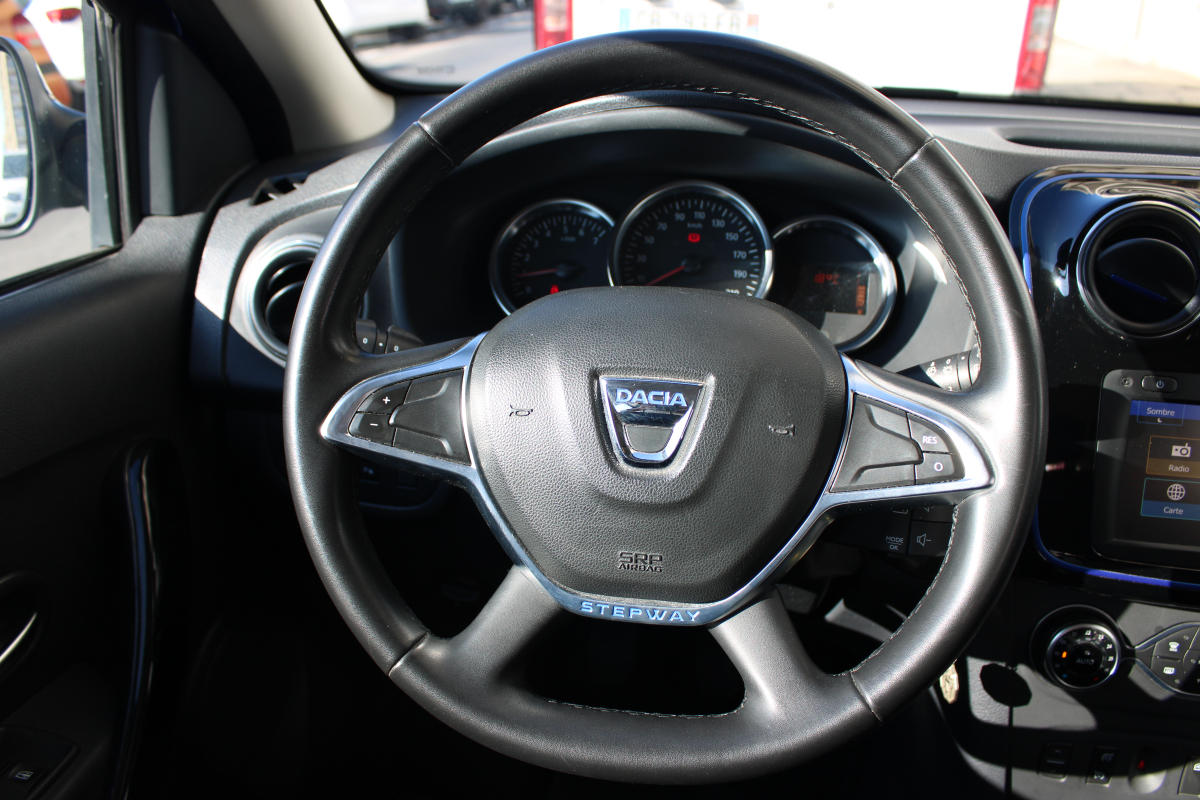 Dacia Logan — 16