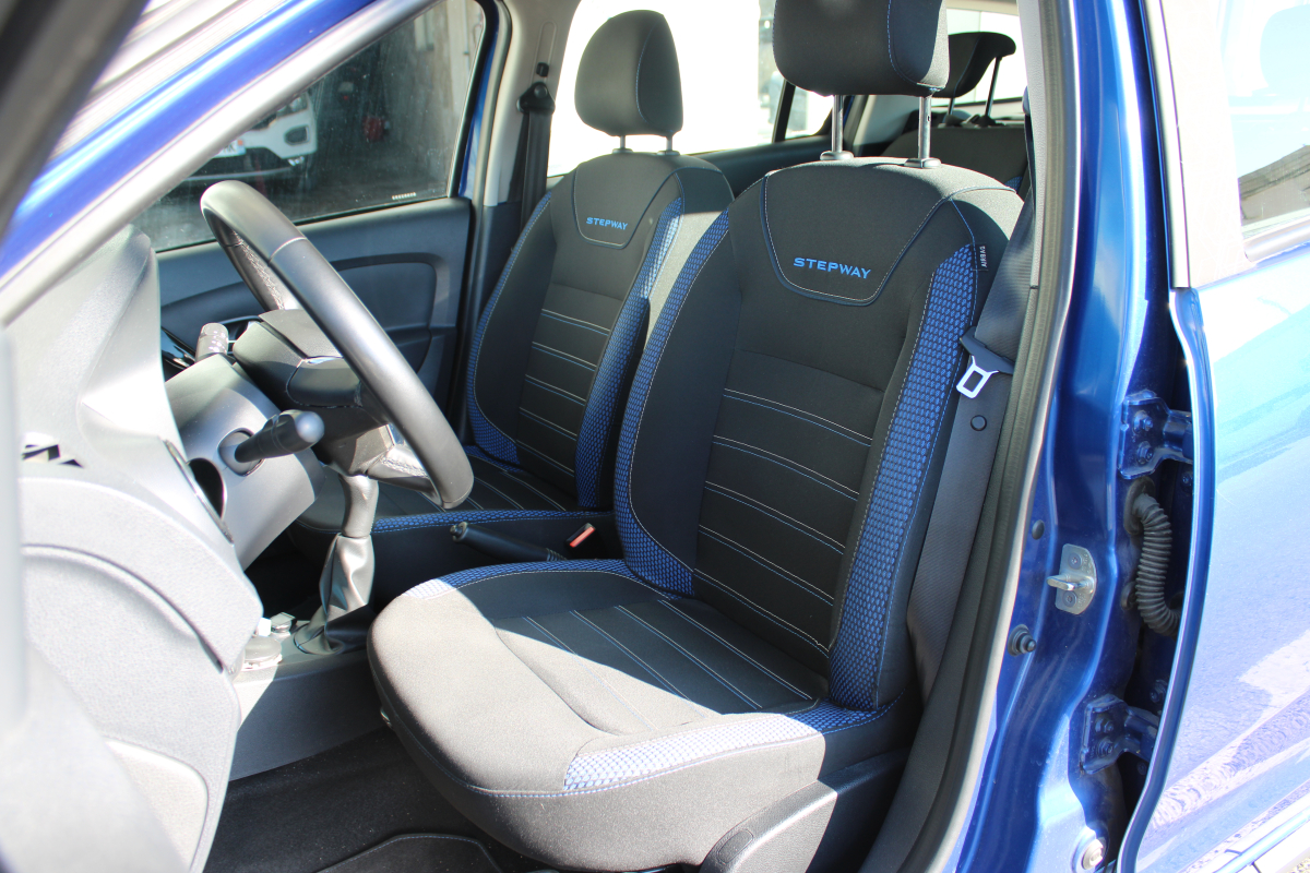 Dacia Logan — 12
