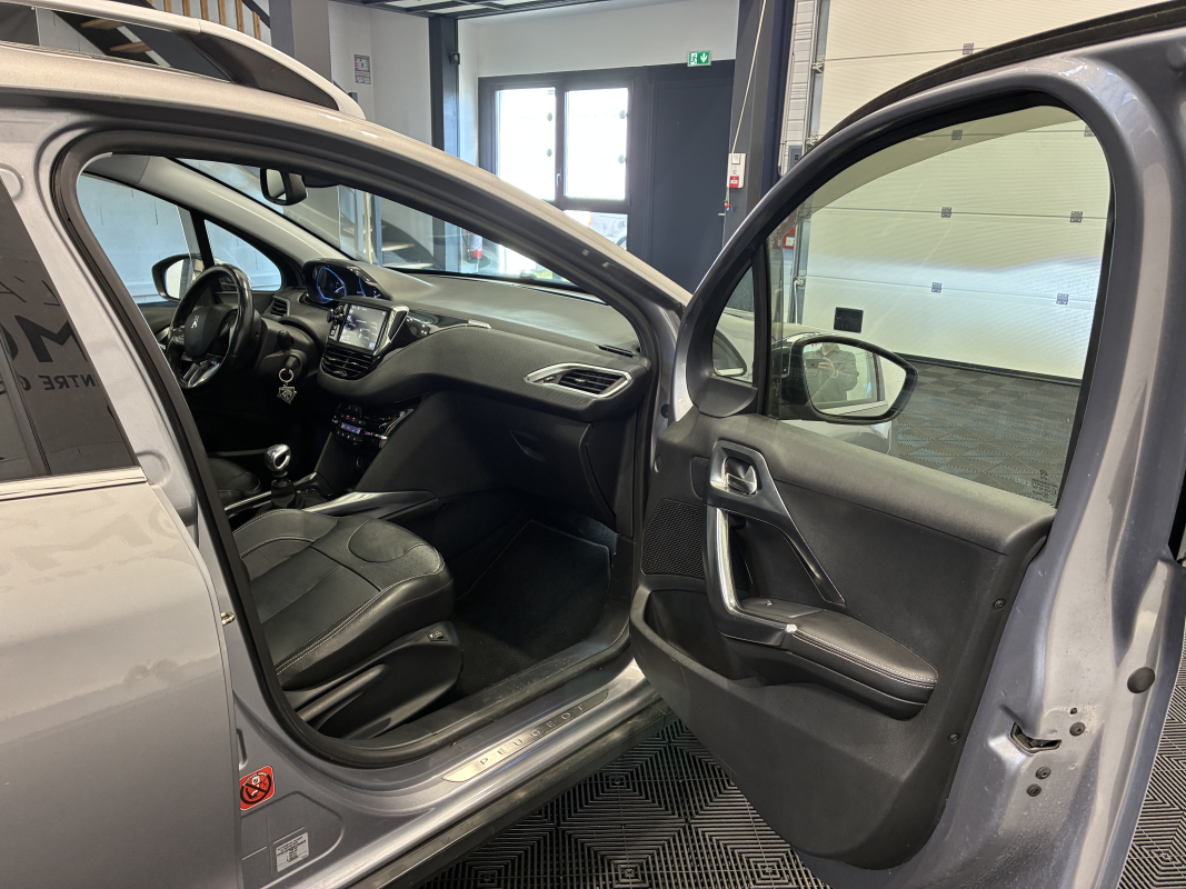 Peugeot 2008 — 20