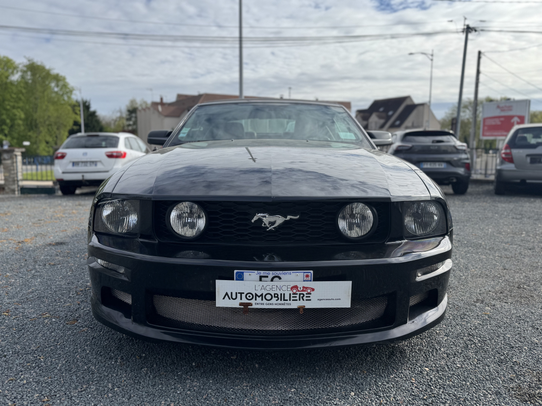 Ford Mustang Convertible — 2