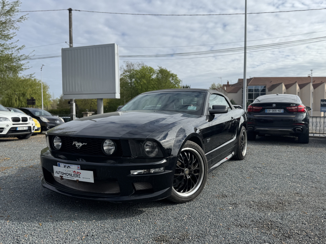 Ford Mustang Convertible