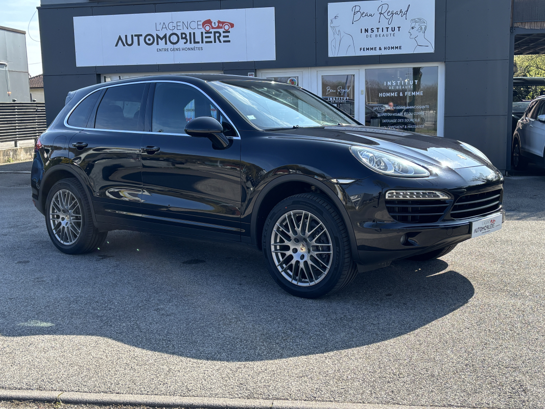 Porsche Cayenne — 2