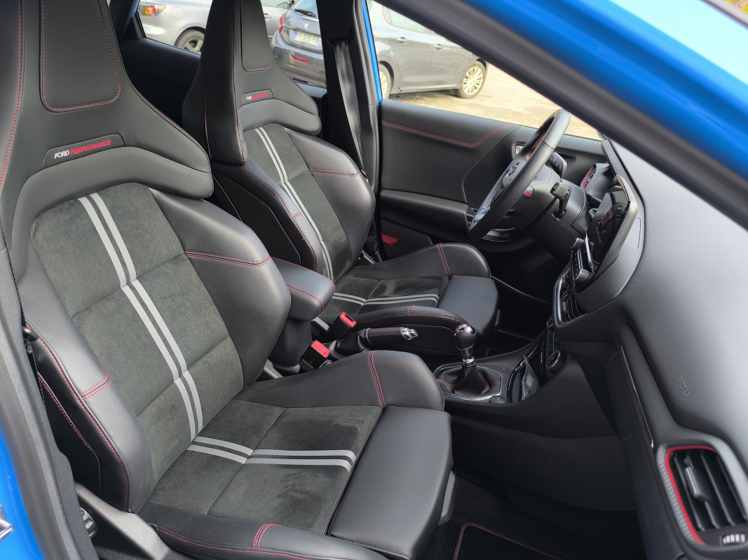 Ford Puma — 23