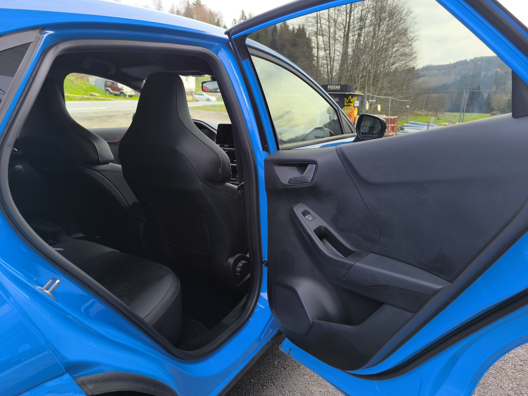 Ford Puma — 27