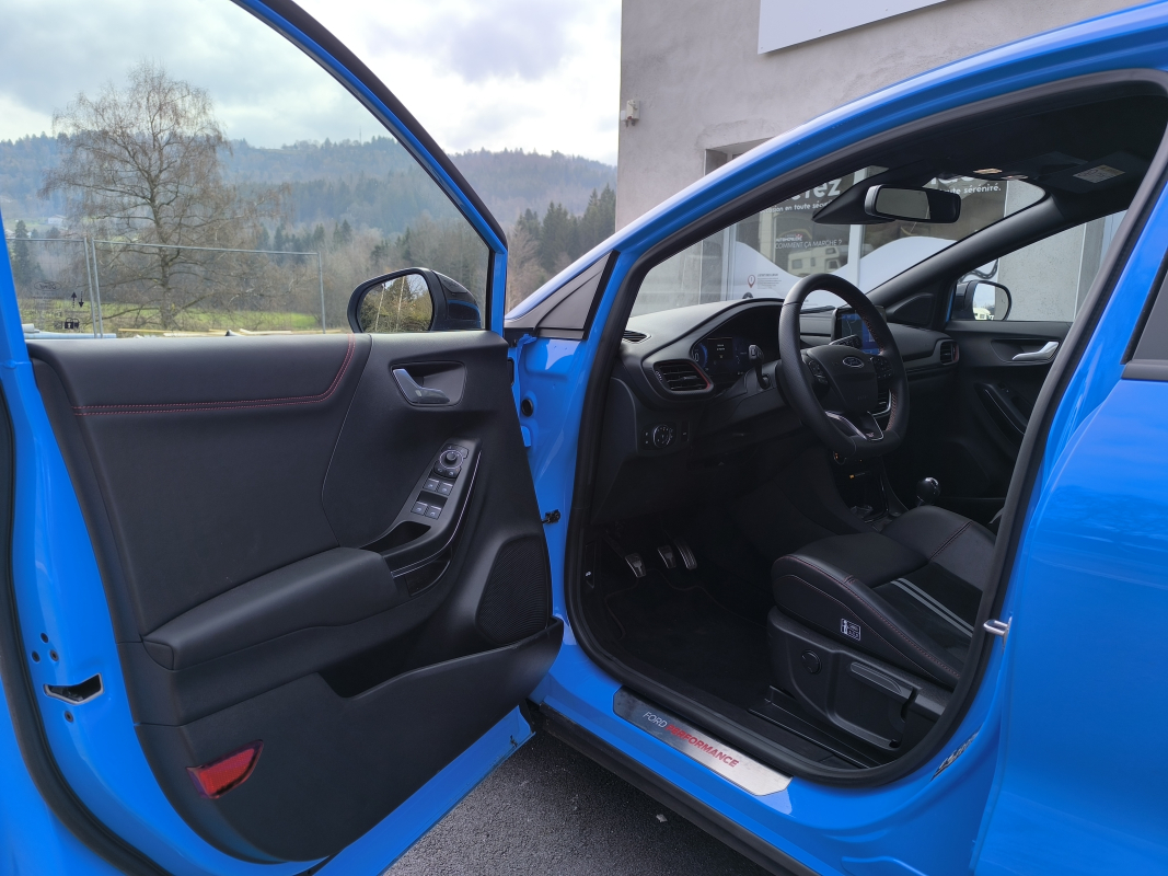 Ford Puma — 13