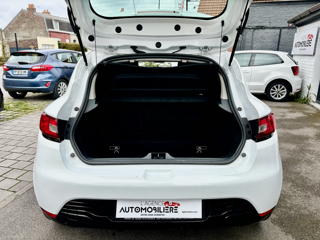 Renault Clio — 15