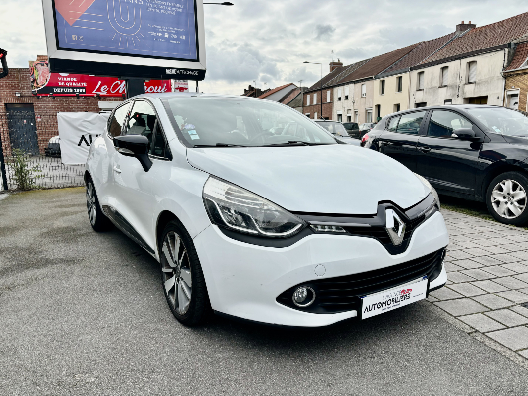 Renault Clio — 7