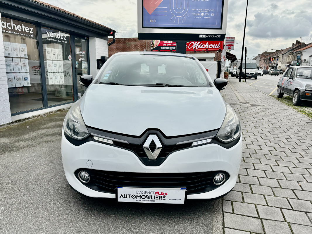 Renault Clio — 8