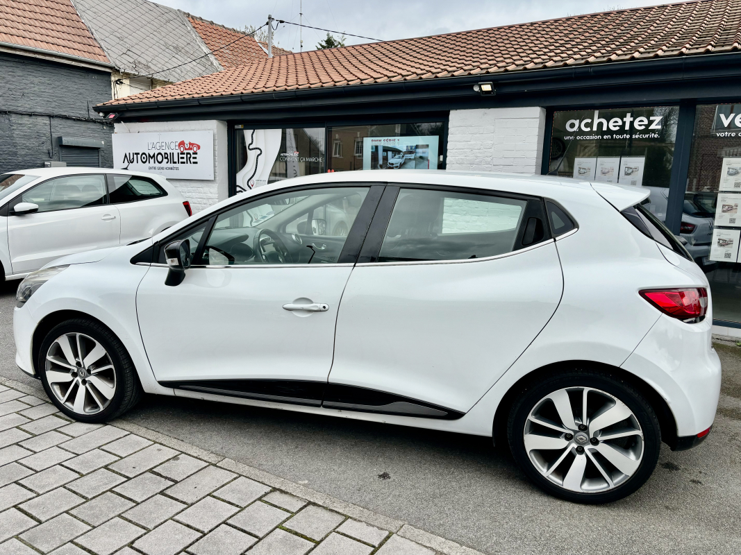 Renault Clio — 2