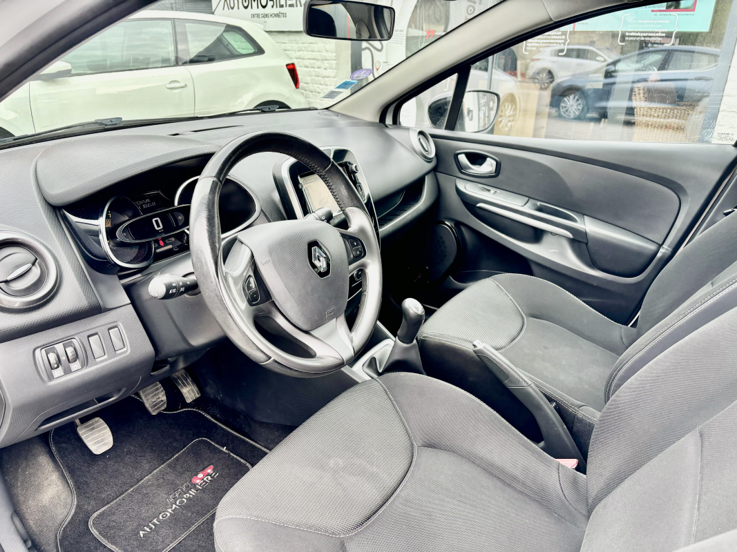 Renault Clio — 11