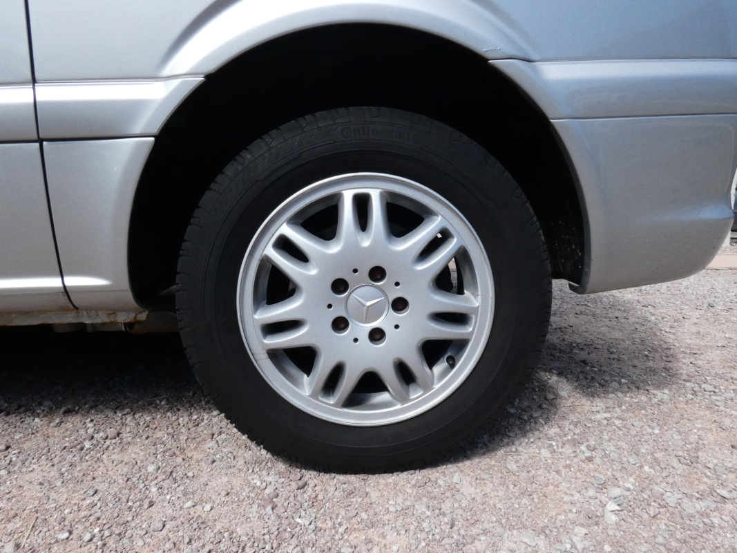 Mercedes Vito — 26