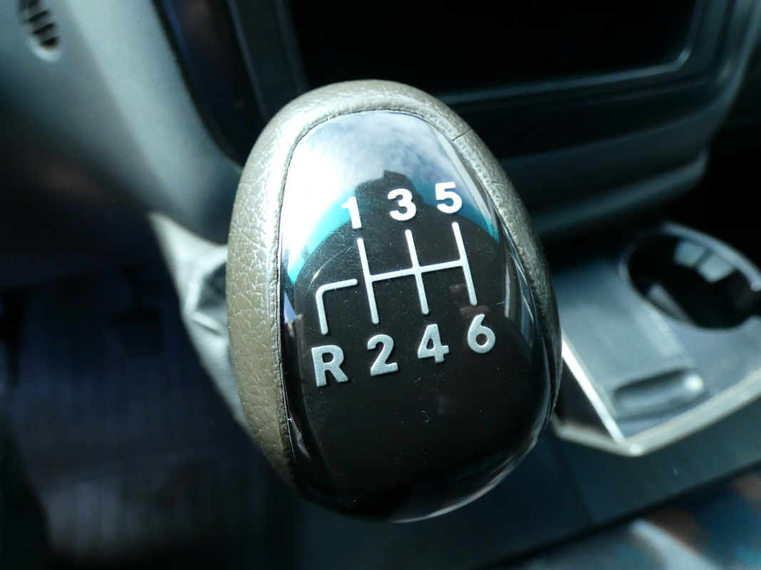 Mercedes Vito — 24