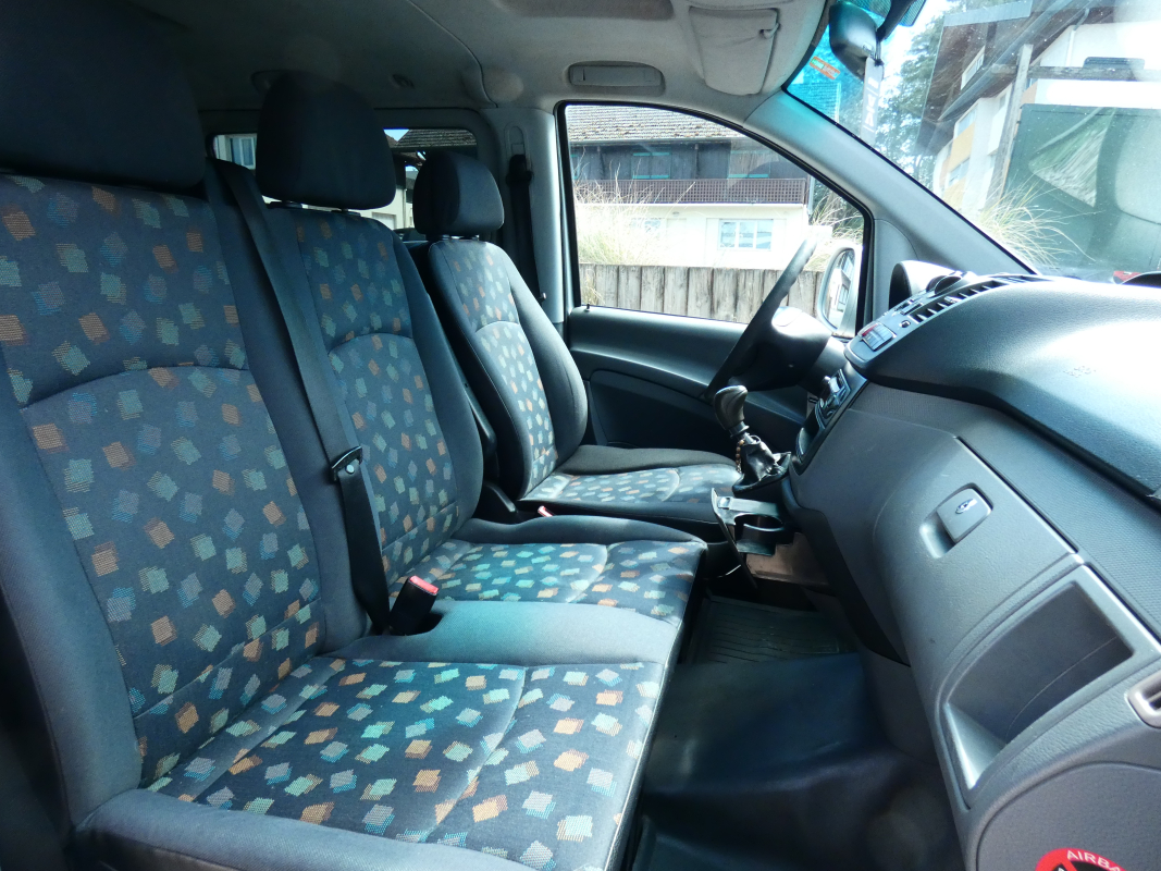 Mercedes Vito — 18