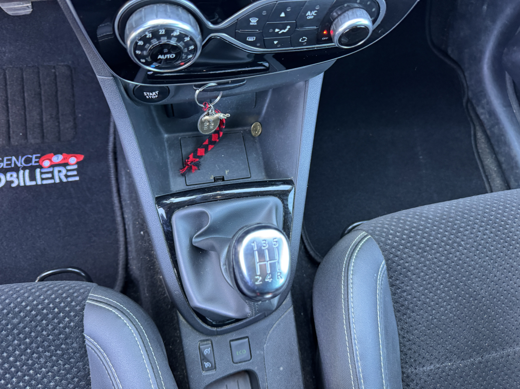 Renault Clio — 15