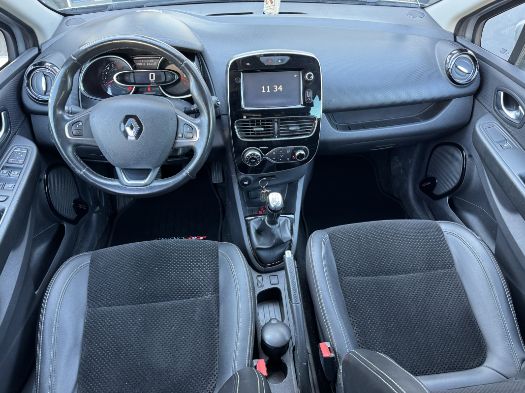 Renault Clio — 8