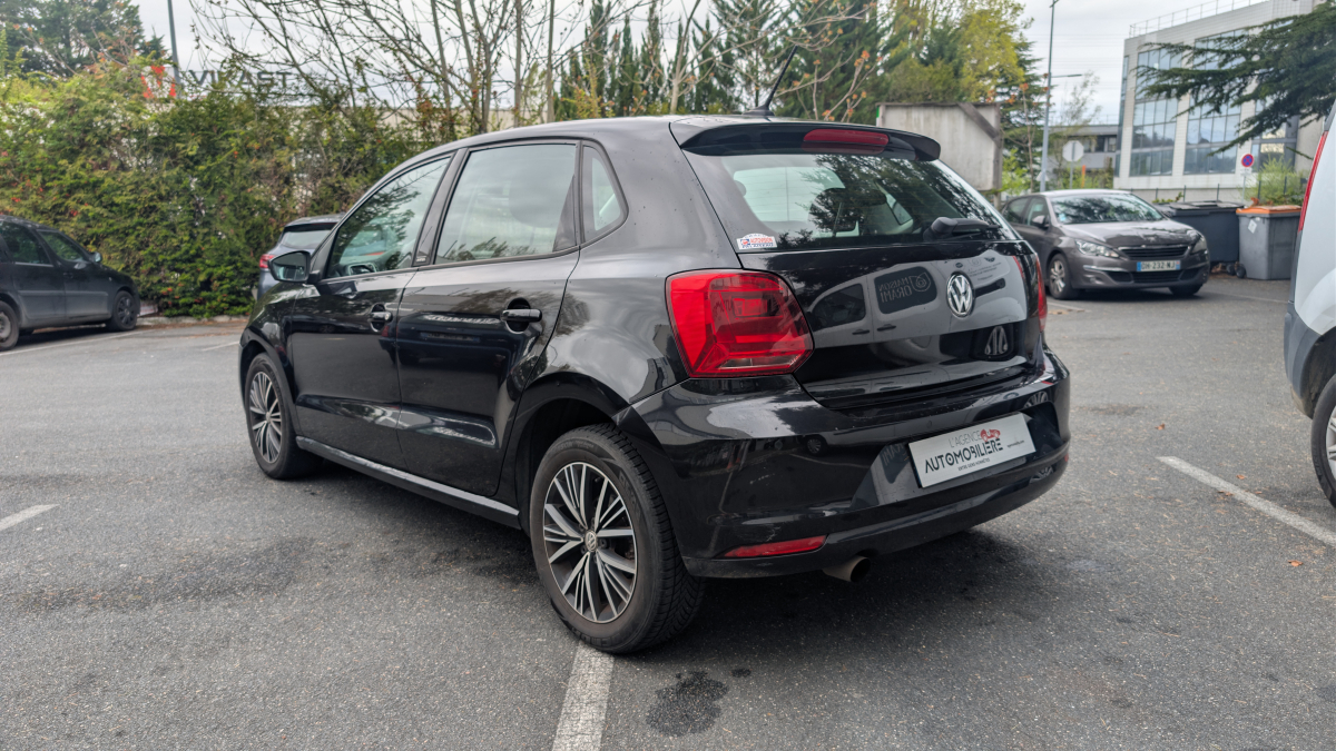 Volkswagen Polo — 5
