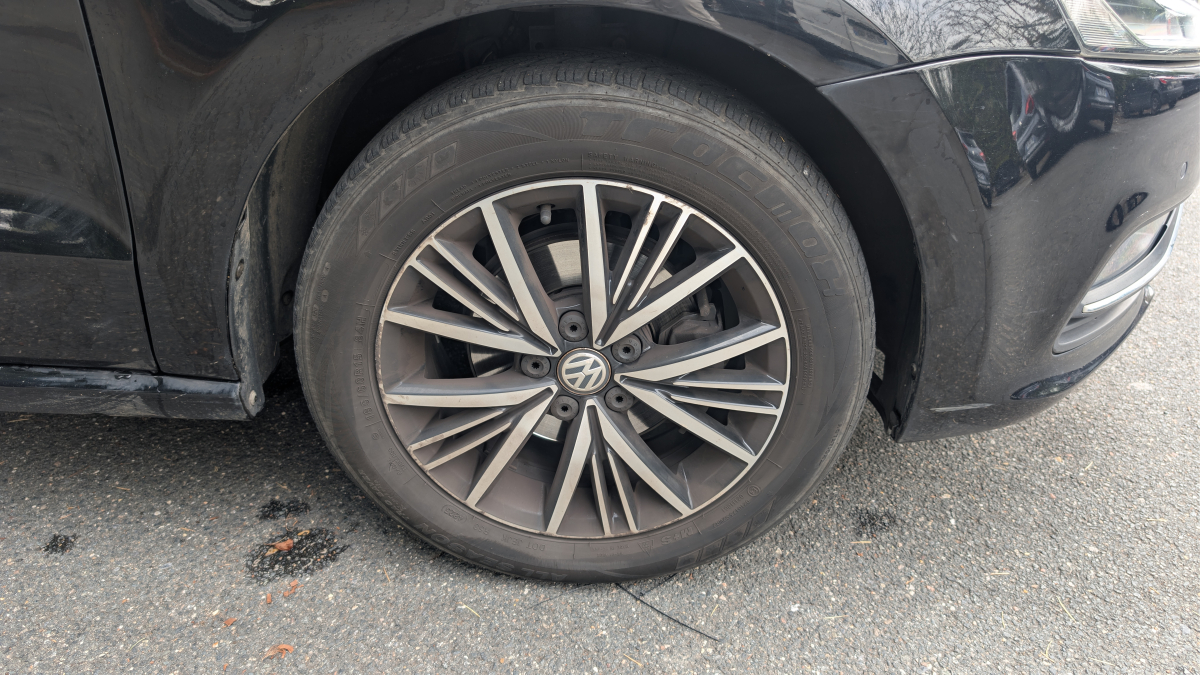 Volkswagen Polo — 27