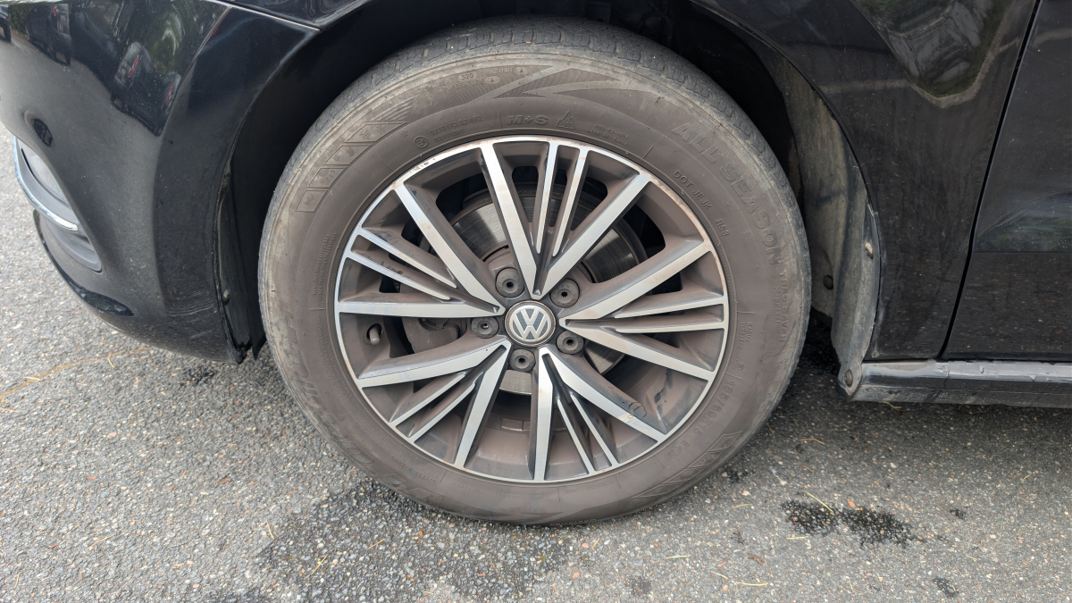 Volkswagen Polo — 28