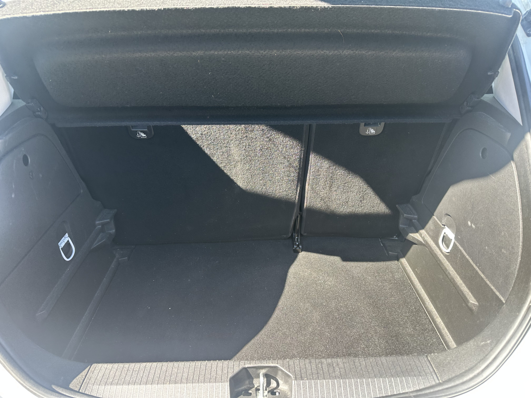 Opel Corsa — 12