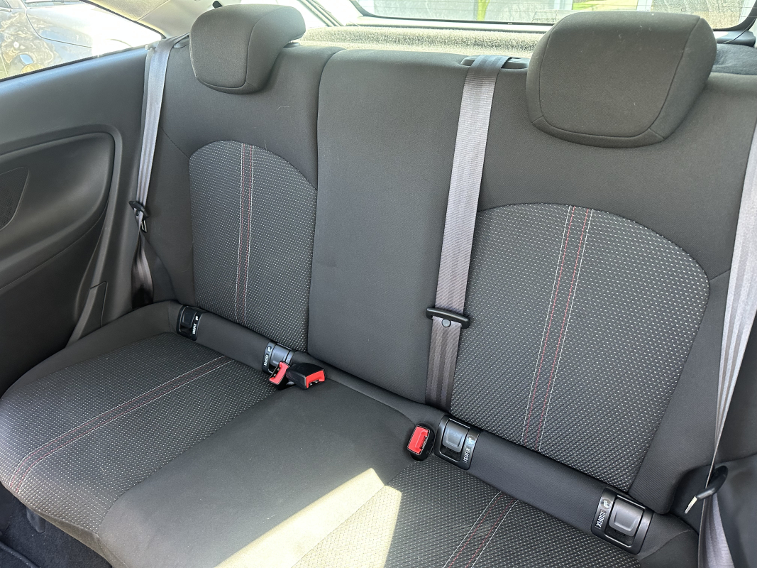 Opel Corsa — 13