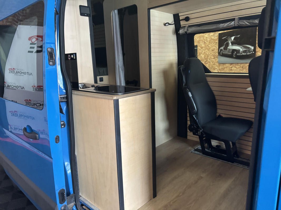 Renault Master — 19