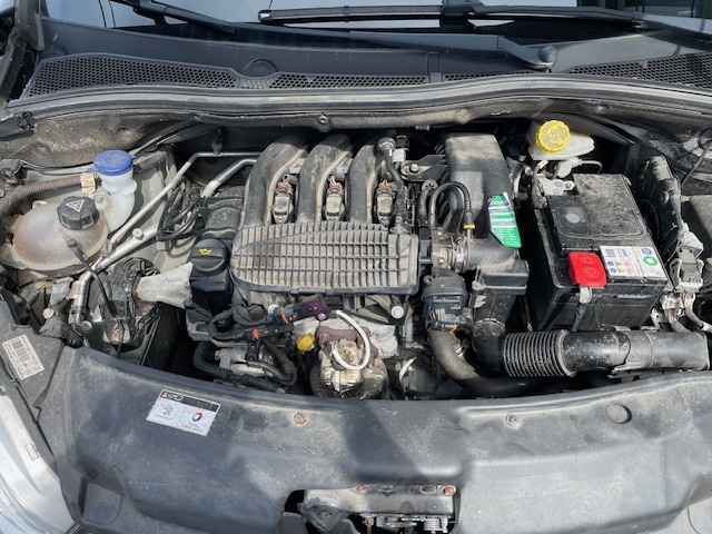 Peugeot 208 — 17