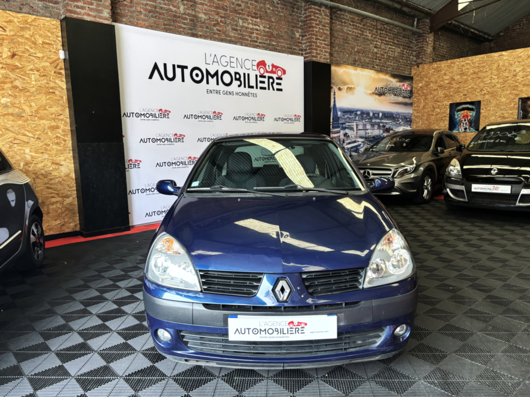 Renault Clio — 2