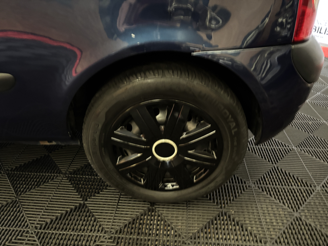 Renault Clio — 23