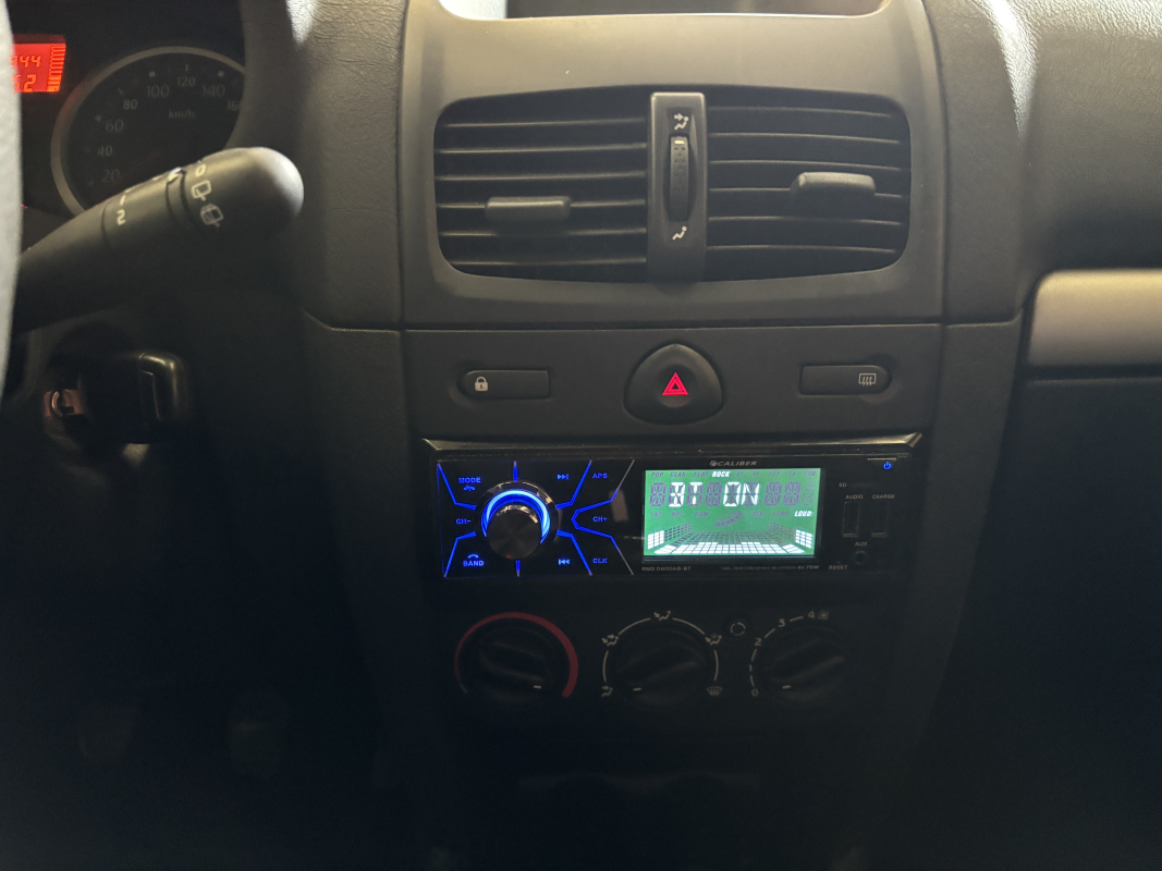 Renault Clio — 22