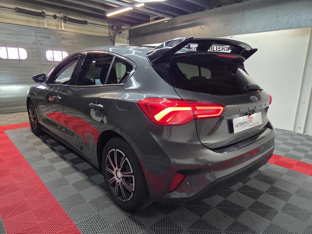 Ford Focus — 7