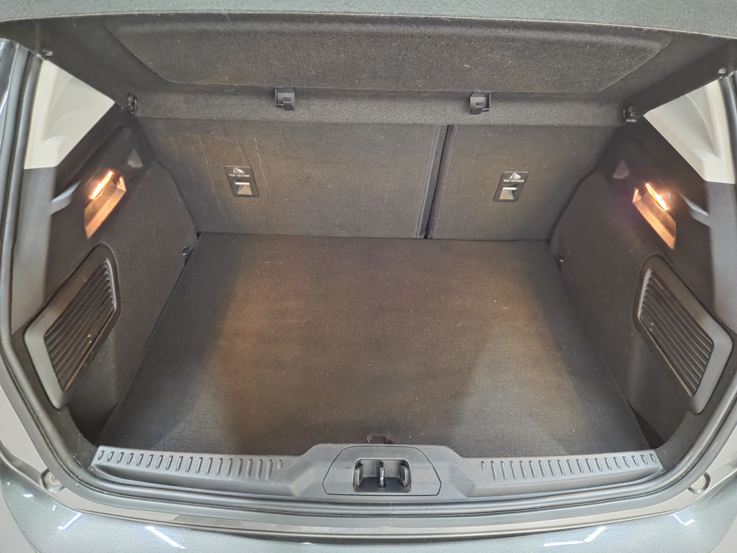 Ford Focus — 22