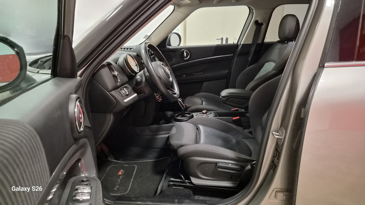 Mini MINI COOPER IV (F66) — 14