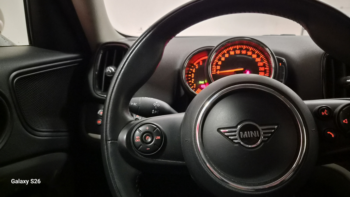 Mini MINI COOPER IV (F66) — 18