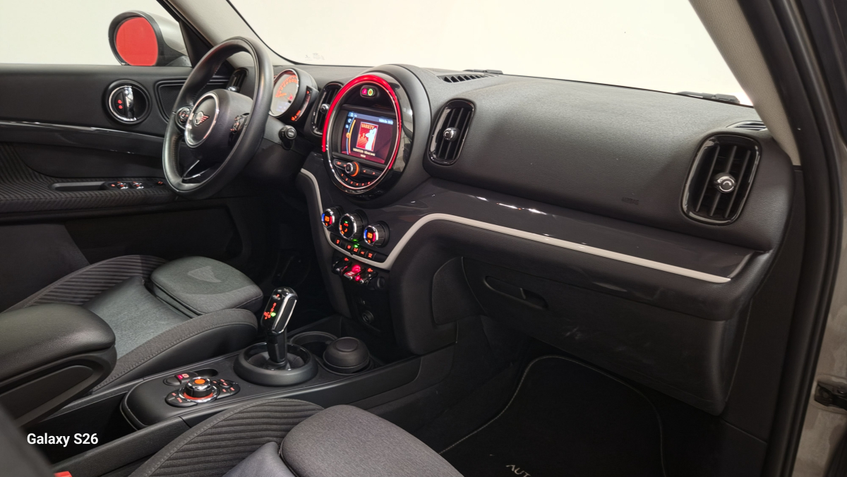 Mini MINI COOPER IV (F66) — 16