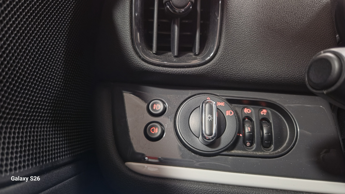Mini MINI COOPER IV (F66) — 21