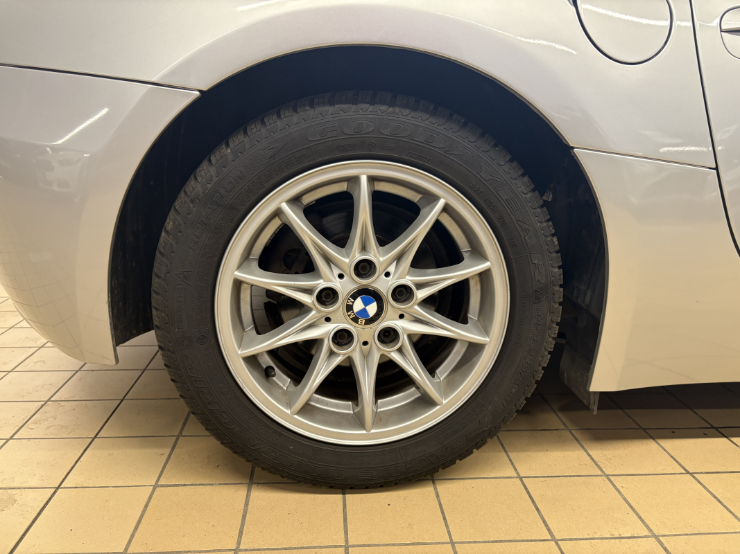 Bmw Z4 — 27