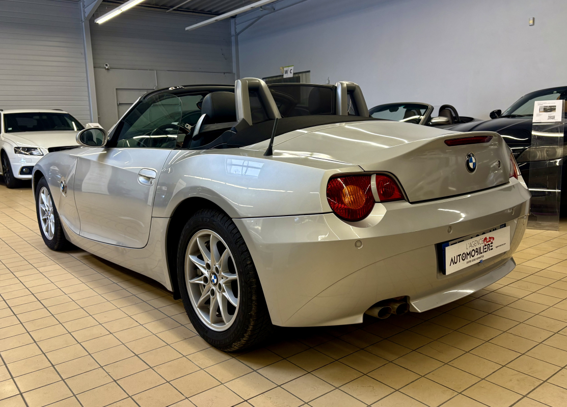 Bmw Z4 — 12