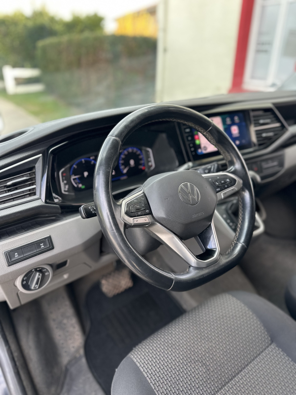 Volkswagen Transporter — 22