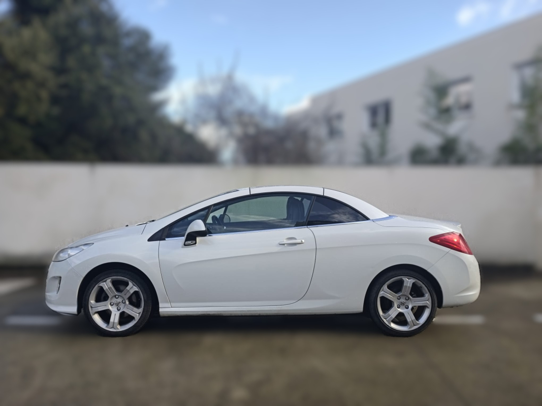 Peugeot 308 CC — 2