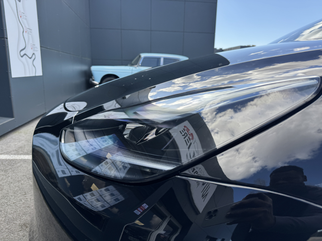 Tesla Model Y — 31